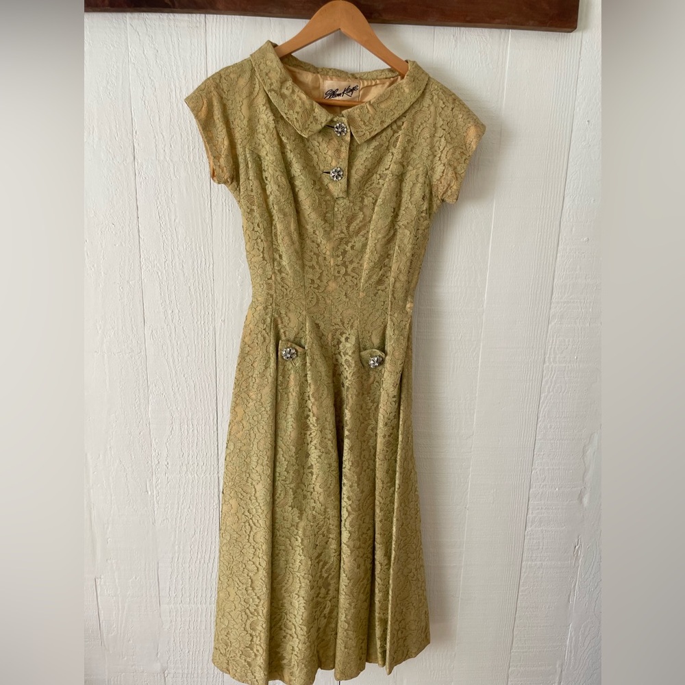 Ellen Kaye Vintage green lace dress